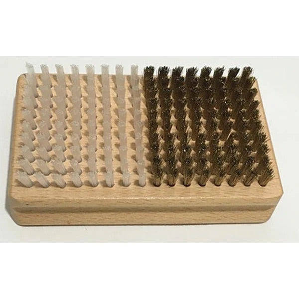 Axis_Rectangle_Nylon-Brass_Brush- A tuning brush on a white background
