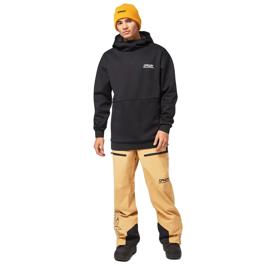 MParkRCSoftshellHoodie- Black hoodie with Oakley logo on a white background