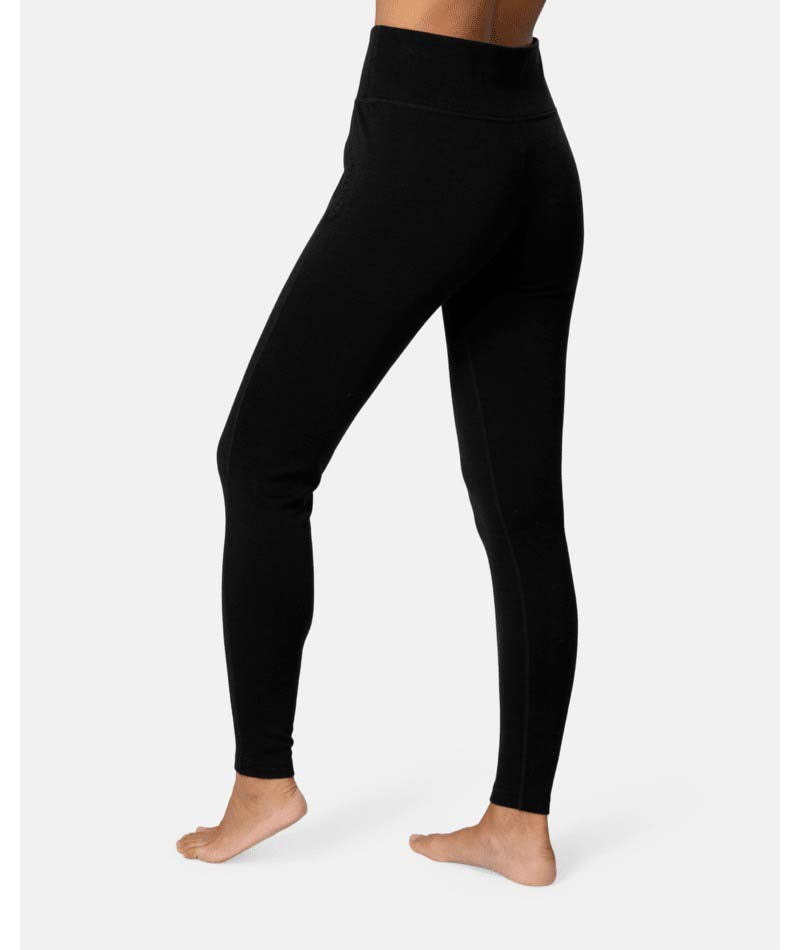 InesPant-Black leggings on a white background