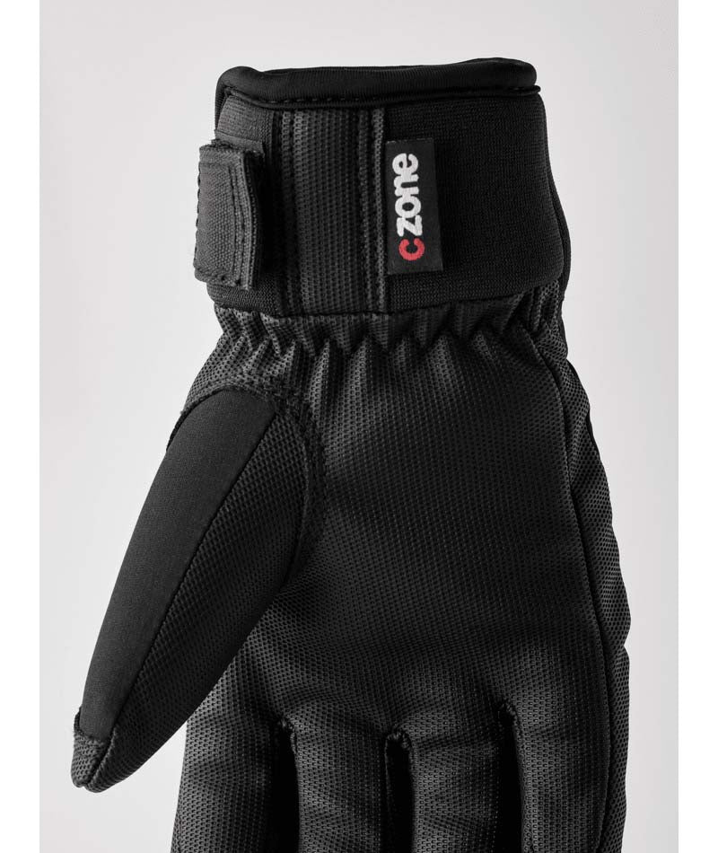 Jr.FeroxCZoneGlove-Pair of black gloves on a white background