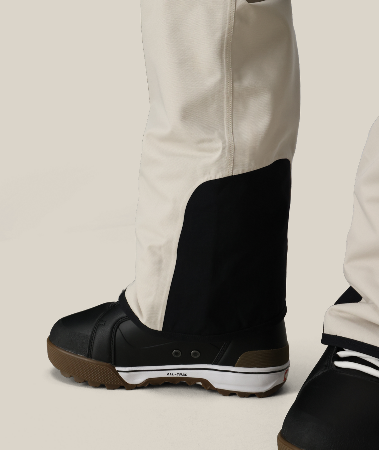 686 Hot Lap Insulated Bib (M5WN251) Mens 2026