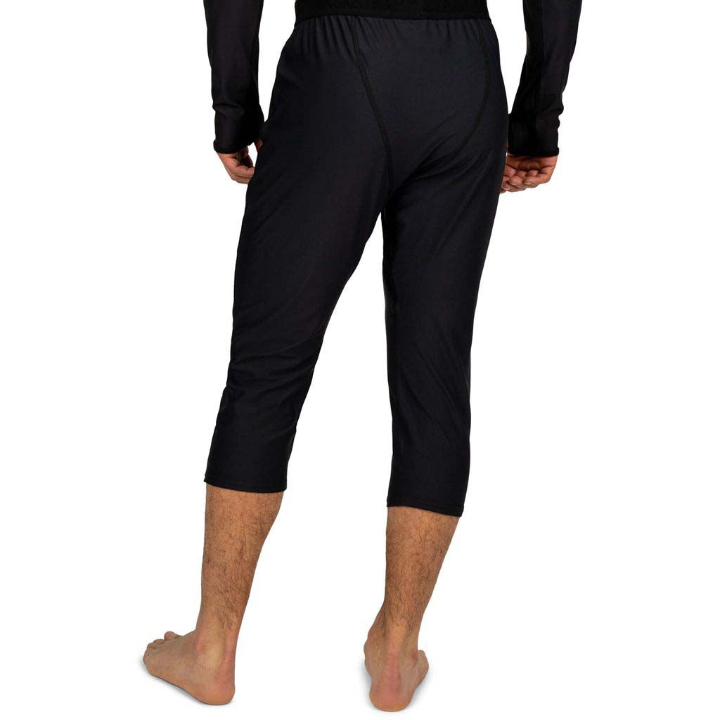 MSkyliner3_4Pant-Black capri pants worn by a person on a white background
