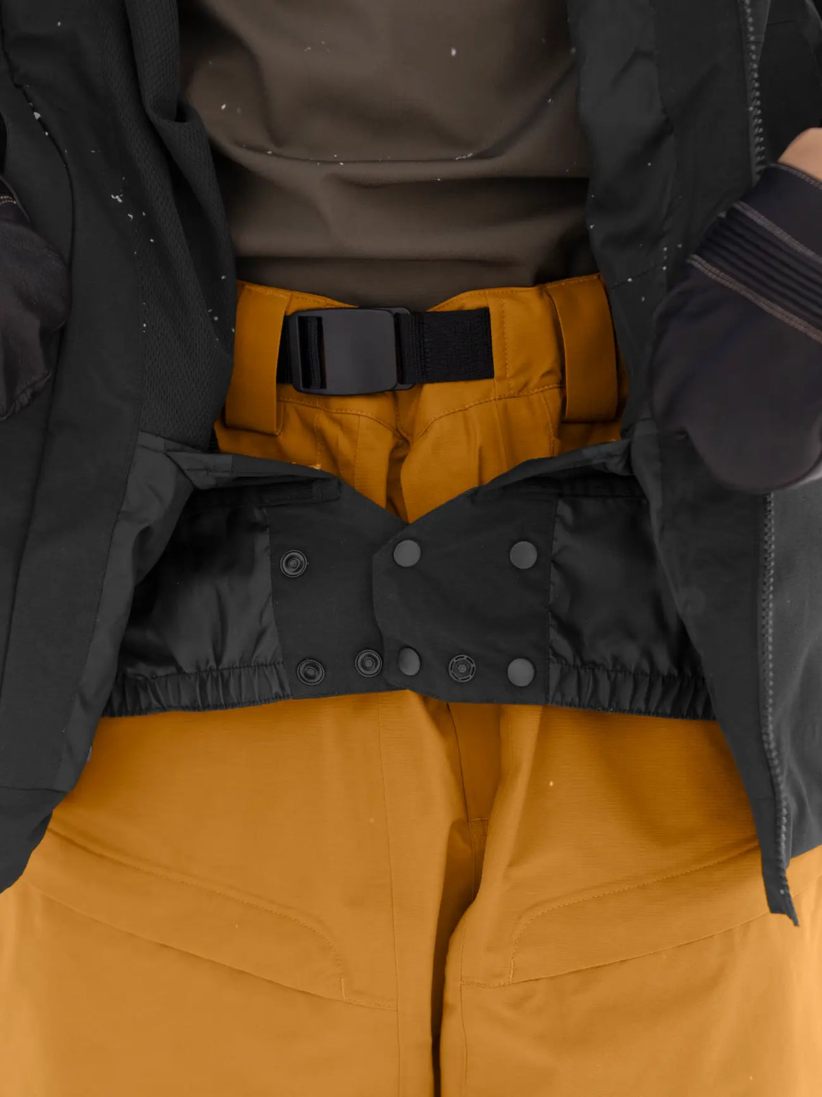 Armada Romer 2L GORE-TEX Insulated Jacket Mens