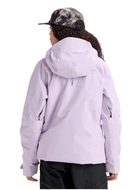 WReserveGORE-TEX2LInsulatedJacket-Person wearing a light purple jacket and black pants on a white background