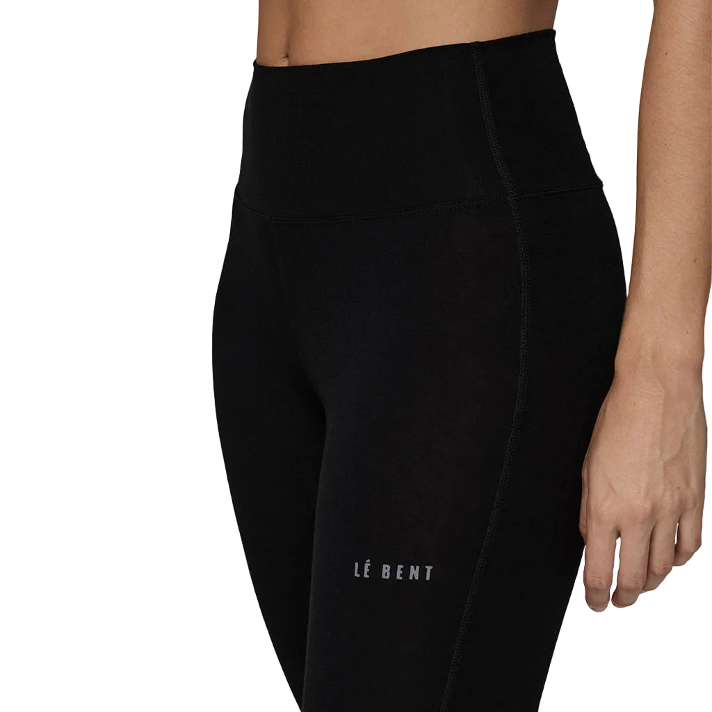 Midweight 3/4 Bottom-Black leggings on a white background