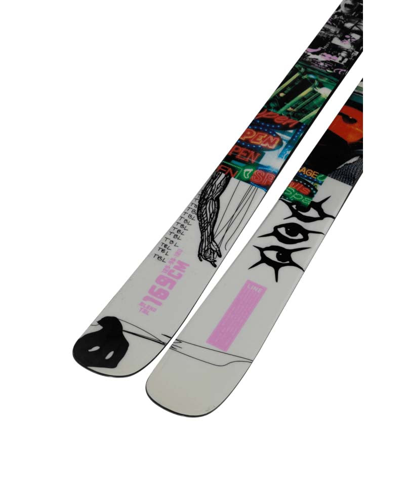 Blend_TBL- Two skis with a colorful design on a white background