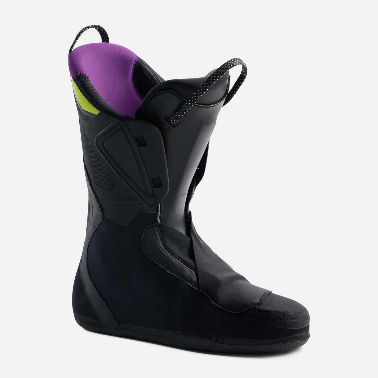 CodeMV130BOA- Dark blue and purple ski boot on a white background