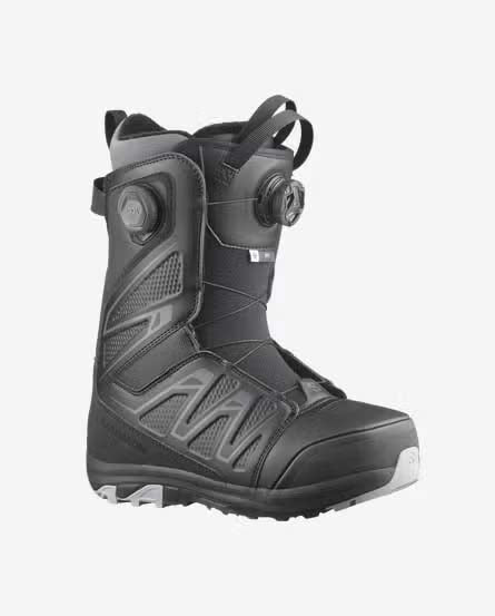 IvyBOASjBOA- Black snowboard boot on a white background