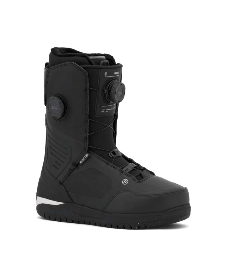 Lasso- Black dual BOA snowboard boot on a white background