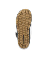 Lasso- White and black dual BOA snowboard boot on a white background