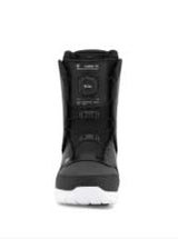 LassoJr.- Black snowboard boot on a white background