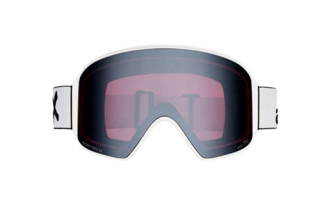 M4Goggle- Ski goggle on a white background
