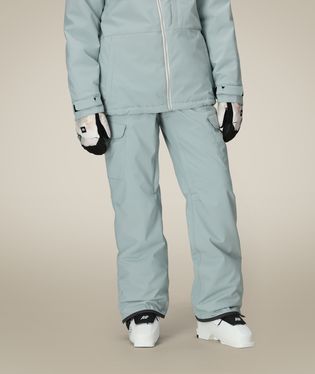 686 Aura Insulated Cargo Pant (M5WN434) Womens 2026 – Aspen Ski