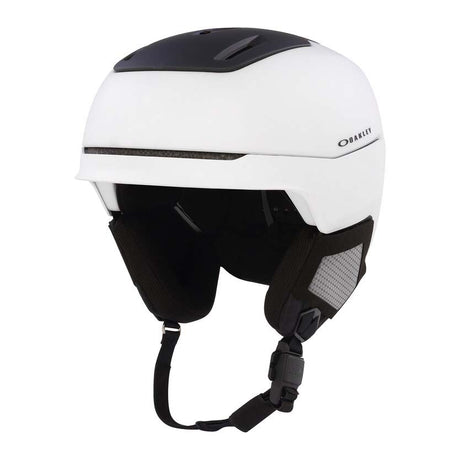MOD5MIPS-White and black helmet with 'Oakley' branding on a white background
