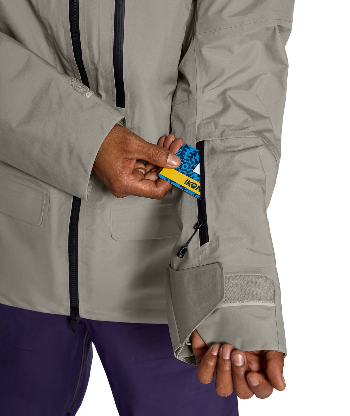 MSummitVerbierGTXJacket- Beige hooded jacket with North Face logo on white background
