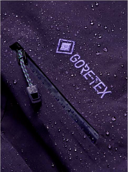 M_ak_CyclicGORE-TEX2LJacket-Purple jacket with a hood on a white background