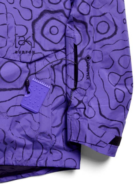 M_ak_SwashSyntheticInsulatedGORE-TEX2LJacket-Purple jacket with a geometric pattern on a white background