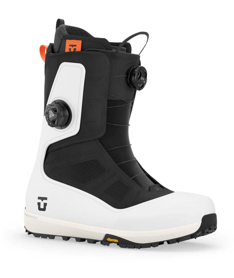 ResetPro- White and black snowboard boot on a white background