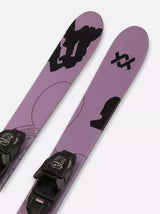 RevoltJrUrban-Pair of purple skis with bindings on a white background
