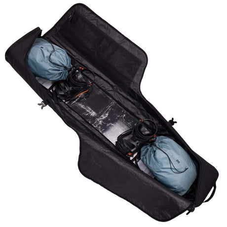 RoundTripRollerSBBag-Long black snowboard bag on a white background