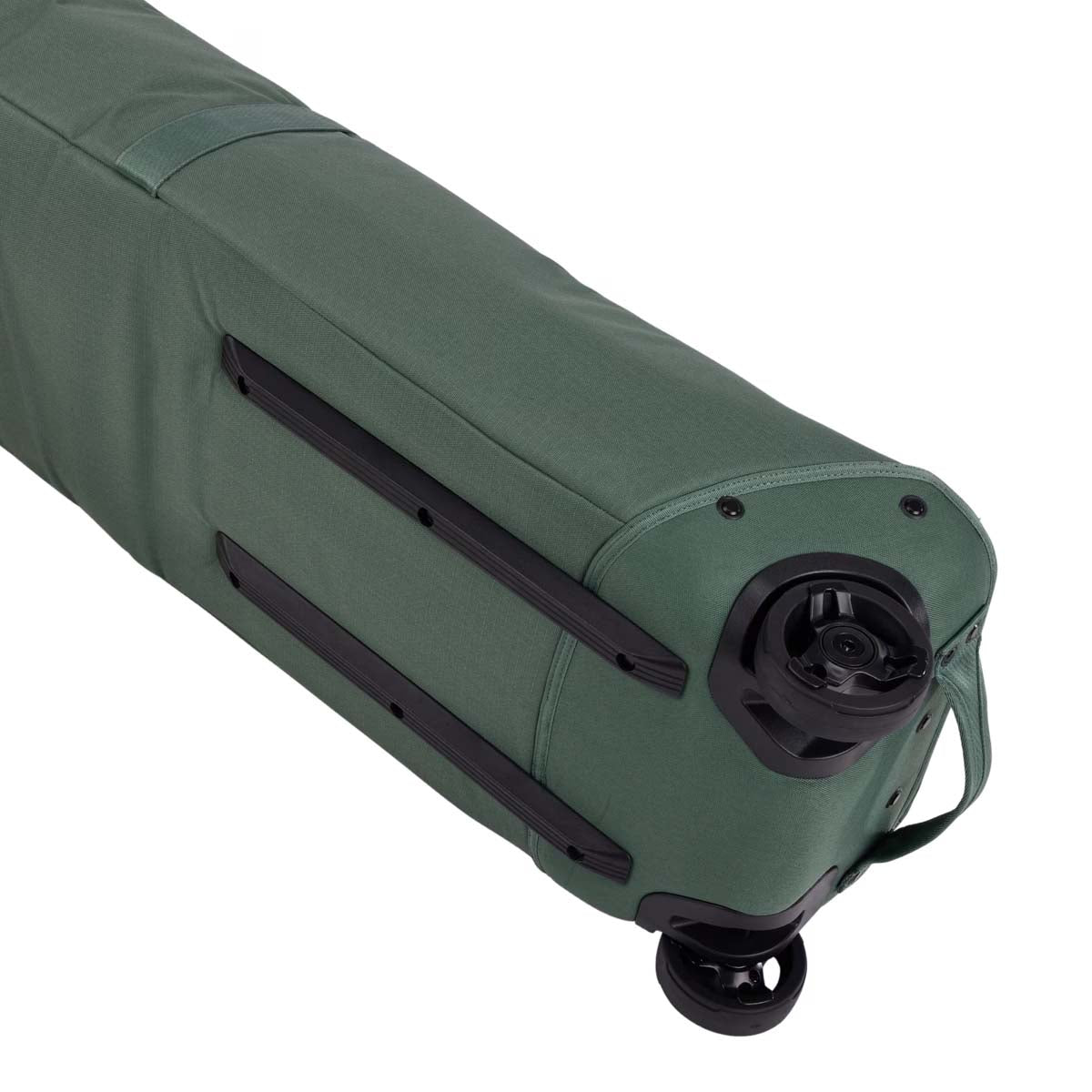 RoundTripRollerSkiBag-Green ski bag with Thule logo on a white background