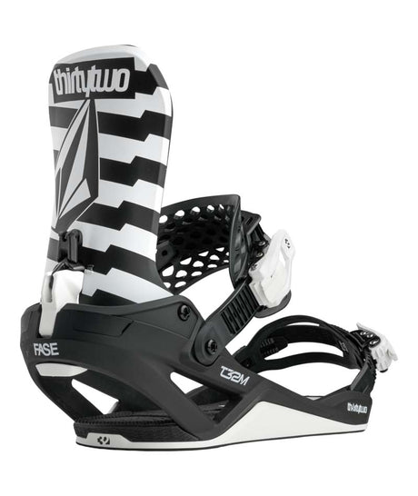 T32MVolcomFase- Black and white snowboard binding with 'thirtytwo' branding on a white background