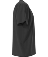 UnsiexOffPisteEmbroRelaxedShort- Black t-Shirt with 'The North Face' logo on the top right shoulder on a white background
