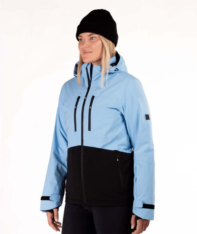 WMesmerizeJacket-Person wearing a light blue and black jacket with a white background
