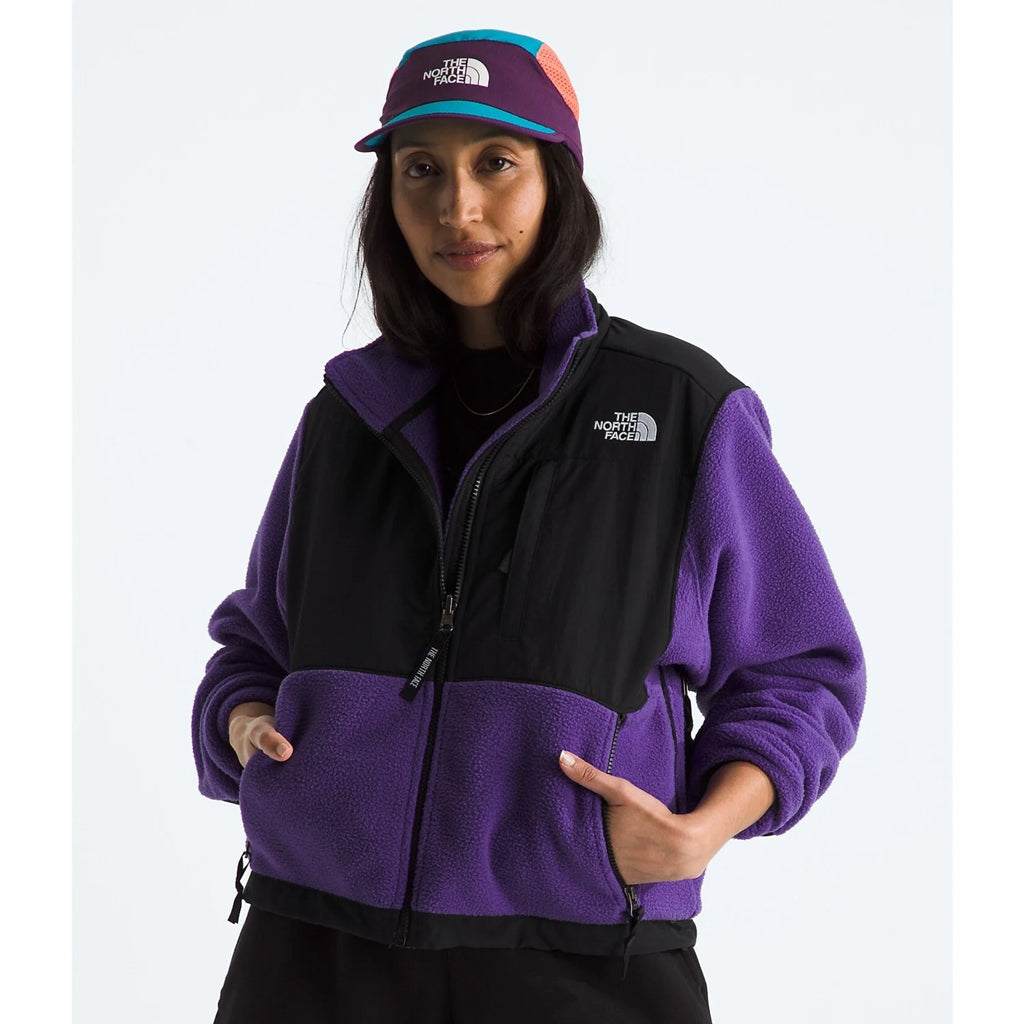 North Face Retro Denali Jacket (NF0A88YR) Womens 2025