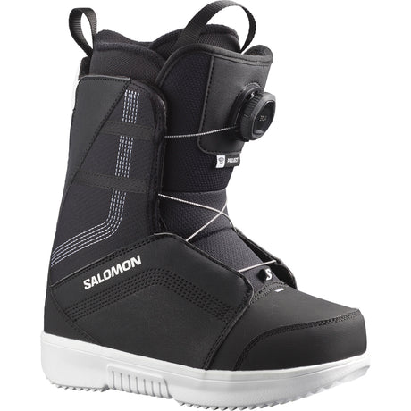 ProjectBOA-A single Salomon Project BOA snowboard boot for youth in black color featuring a BOA lacing system and a white sole.
